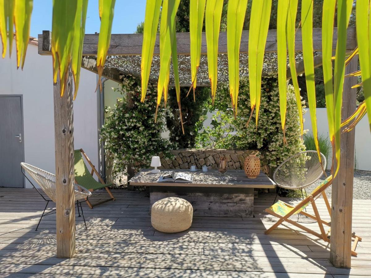 Derriere La Plage : Suite, Patio Et Pergola Le Bois-Plage-en-Ré Kültér fotó