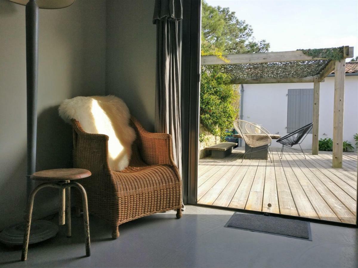 Derriere La Plage : Suite, Patio Et Pergola Le Bois-Plage-en-Ré Kültér fotó